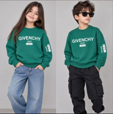 بلوز پسرانه استین بلند طرح givenchy جنس پنبه سایز ۶۰/۶۵